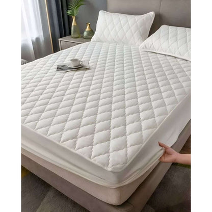 SafeDream Cover™ - Protector de Colchón 100% Impermeable y Acolchado